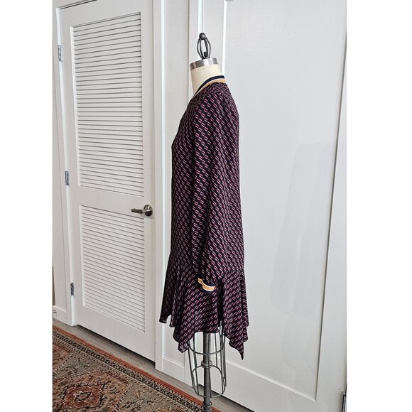 BCBGMAXAZRIA Peplum loose fit dress in size XXS - Picture 3 of 5